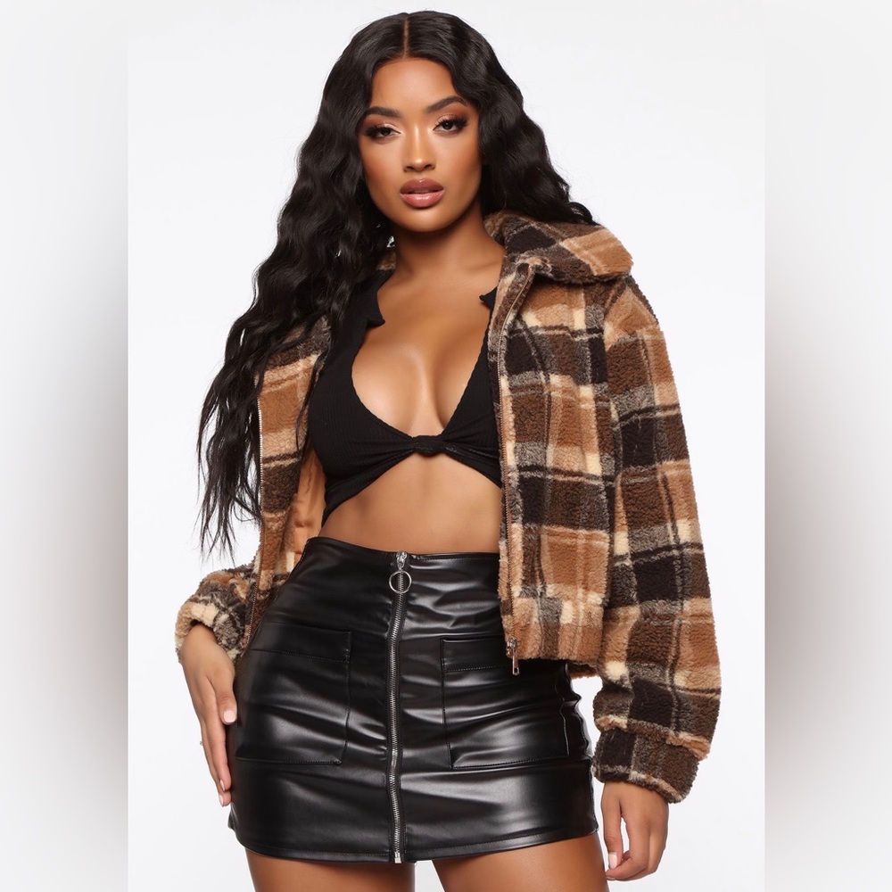 ZUFAL CROPPED PLAID TEDDY FLUFF FLEECE 8/L